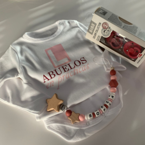Pack Bodie +Chupetero personalizado + 2 Chupetes Bibs Diseno sin titulo 2021 02 03T192927.020 300x300 - Pack Bodie +Chupetero personalizado + 2 Chupetes Bibs