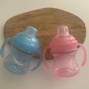 Diseno sin titulo 2021 06 09T172742.559 300x300 - Taza con asas y tetina silicona +6 meses