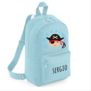 Diseno sin titulo 2021 07 02T131629.850 300x300 - Mochila Medium Pirata Celeste Personalizada