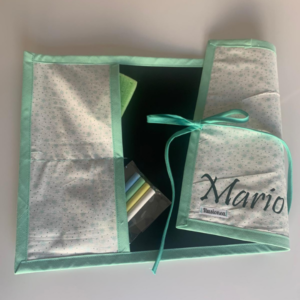 Diseno sin titulo 2021 10 26T101456.891 300x300 - Pizarra enrollable Estrellitas Mint
