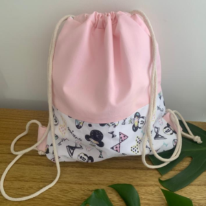 Diseno sin titulo 2023 04 30T121013.418 300x300 - MOCHILA TELA COMBINADA ESTAMPADO MINNIE